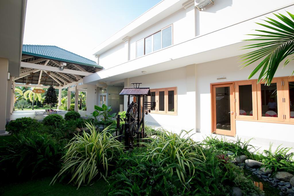 Hoa Binh Rach Gia Resort Rạch Giá Exterior foto